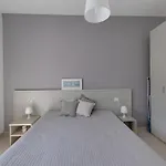 Sea View With Air Conditioning And Garden