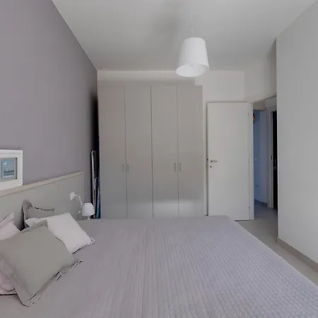 Sea View With Air Conditioning And Garden Apartmán *